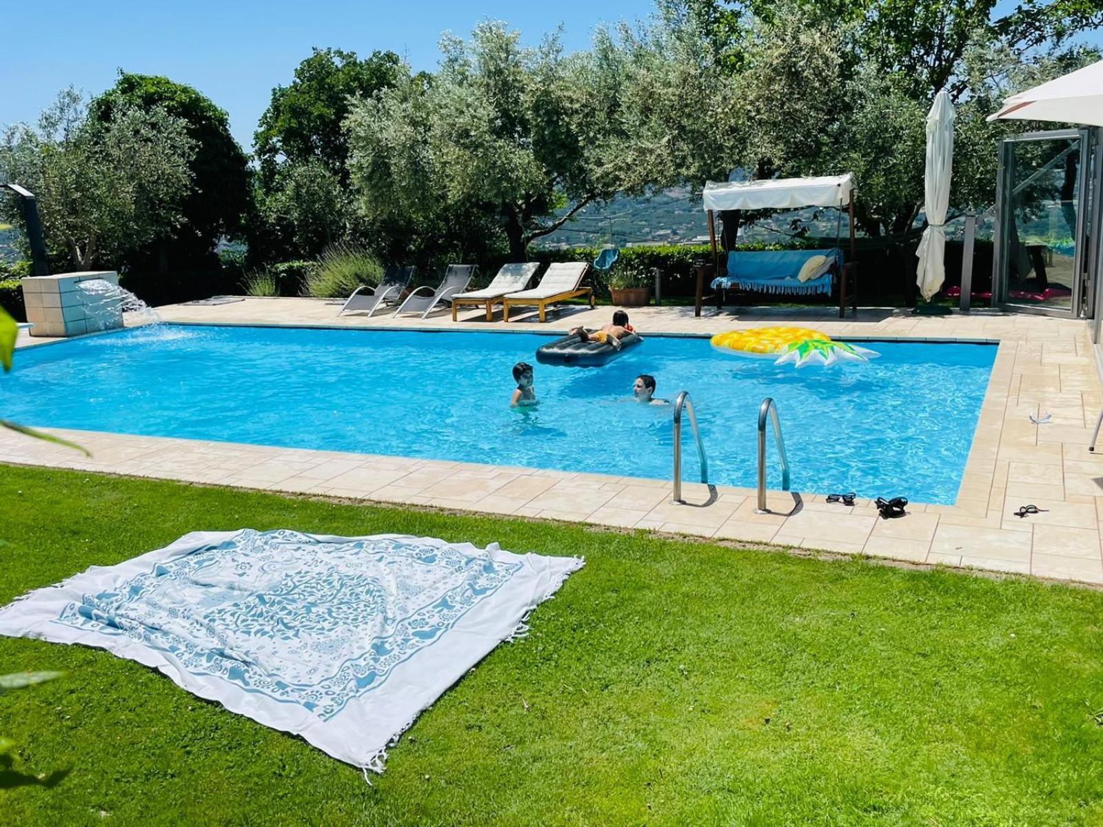 Villa Mandetta B&B Santo Stefano del Sole Exterior foto
